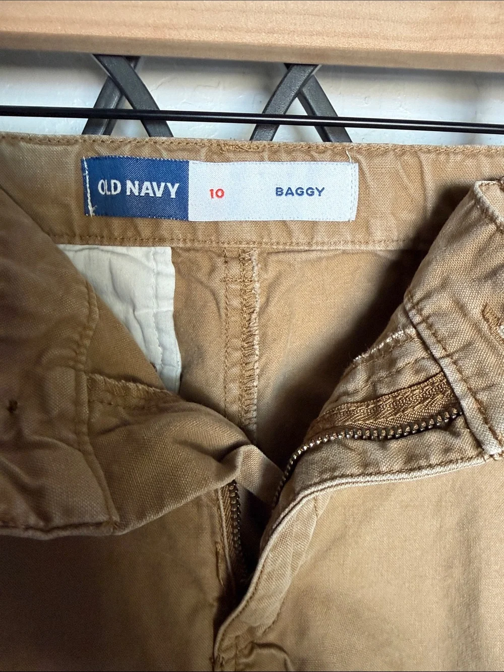 Old Navy | Boy’s Baggy Brown/Tan Cargo Pants | Size 10